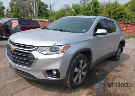 2019 Chevrolet Traverse 3Lt из США, поврежденный, VIN 1GNERHKW7KJ257026
